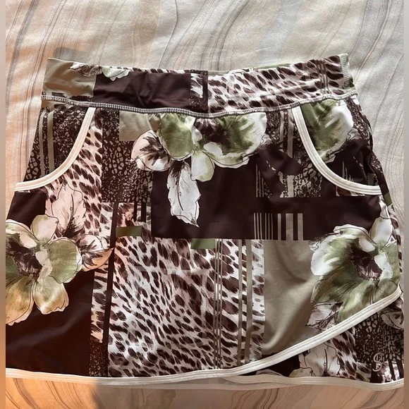 Sofibella golf/tennis skort bundle - 3 skorts - Picture 6 of 8